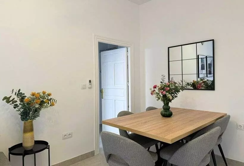 Apartamentos Plaza San Agustin 3000