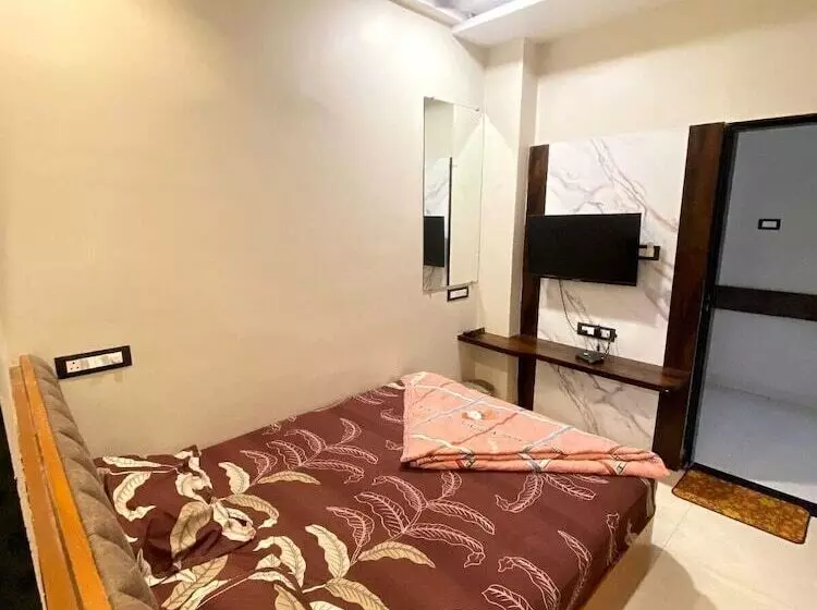 Hotelli Purnima