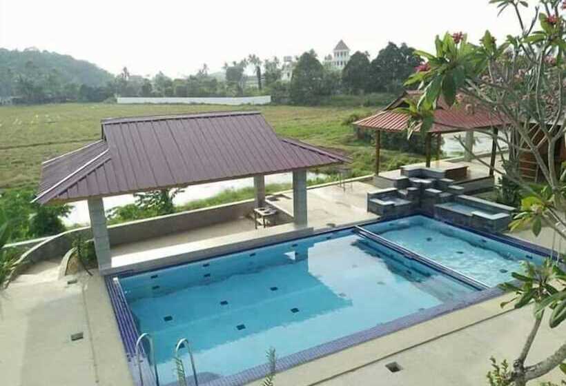 Chuu Pun Village Resort