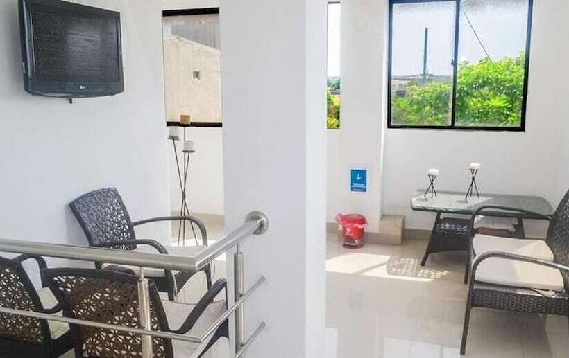 هتل Las Margaritas Alojamientos