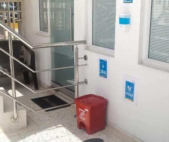 هتل Las Margaritas Alojamientos