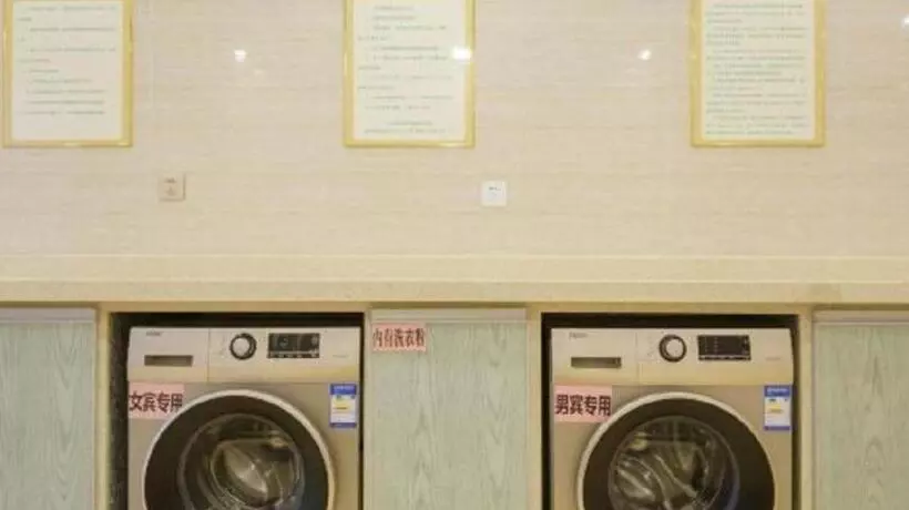 Vienna Hotel Guangxi Liuzhou Xijiang Vientiane City