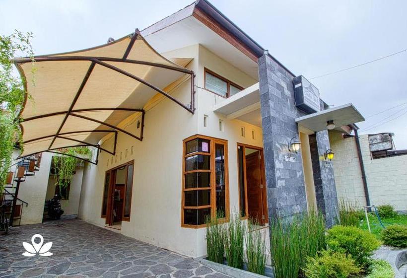 فندق Ndalem Timoho