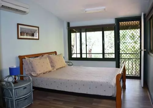 Parry Creek Farm Tourist Resort And Caravan Park