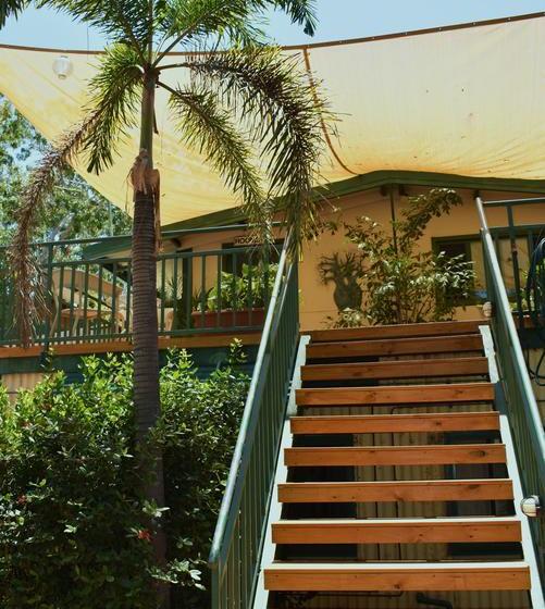 Parry Creek Farm Tourist Resort And Caravan Park