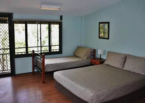 Parry Creek Farm Tourist Resort And Caravan Park