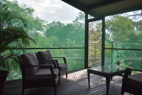 Parry Creek Farm Tourist Resort And Caravan Park