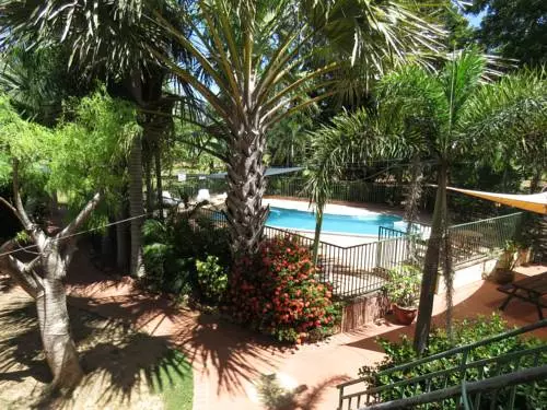 Parry Creek Farm Tourist Resort And Caravan Park