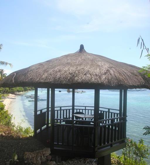 אתר נופש Nine Degrees North Pavilion