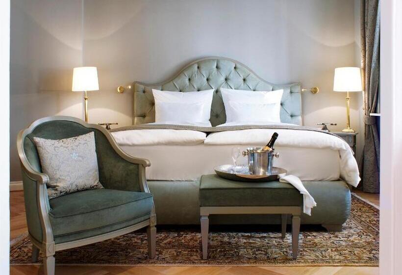 Romantik Hotel Zur Glocke