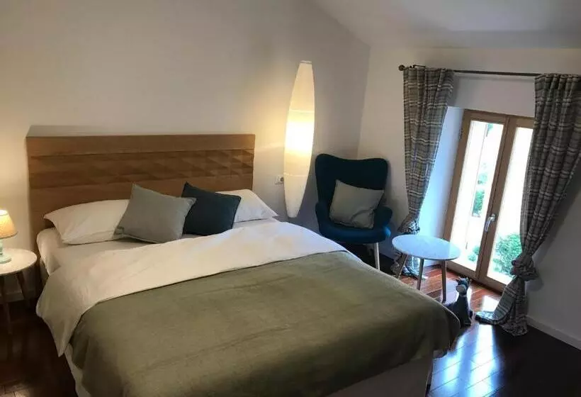 Wingbay B&b