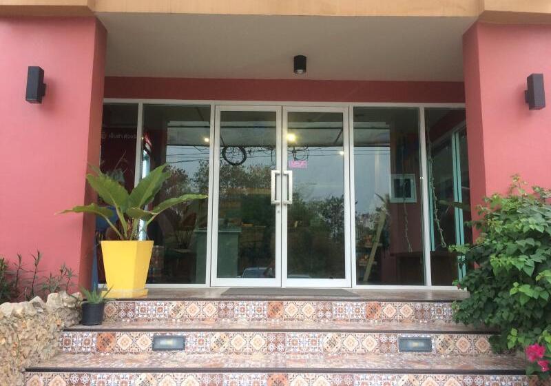 Общежитие Non Nid Non Noi Design Residence