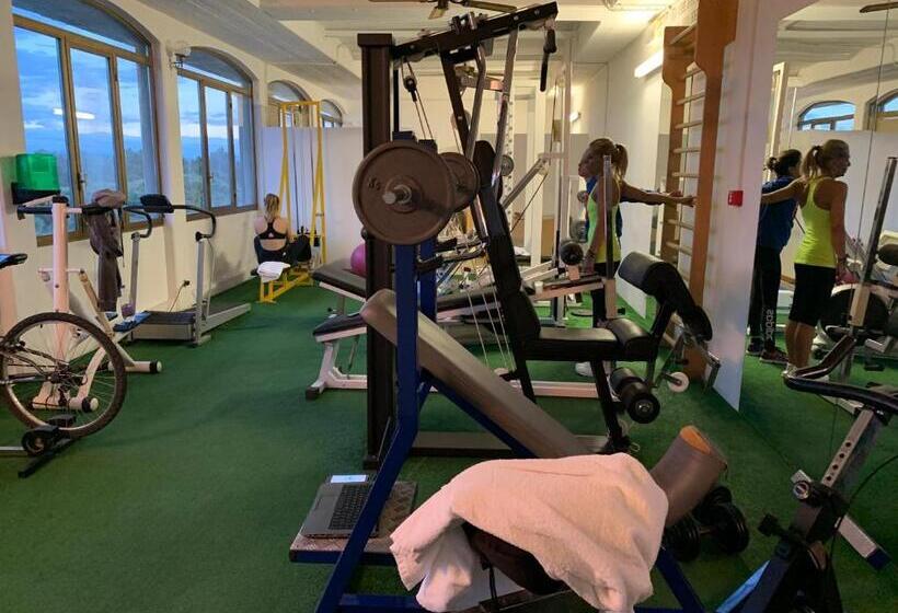 G&d Hotel Deanna Golf