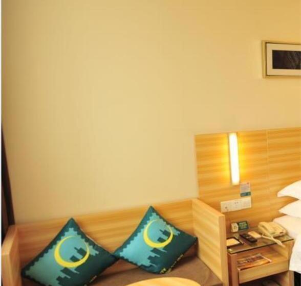 Отель City Comfort Inn Zhengzhou Lvcheng Square Metro Station