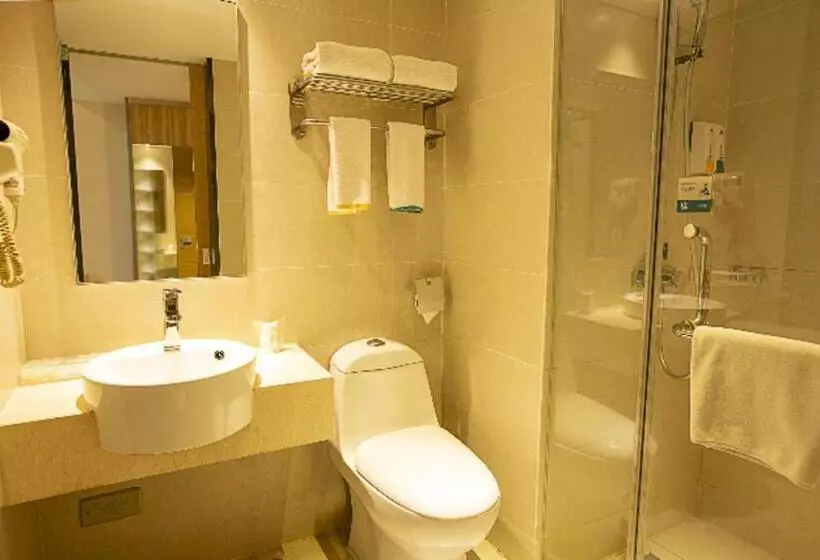 Hotelli City Comfort Inn Zhengzhou Lvcheng Square Metro Station