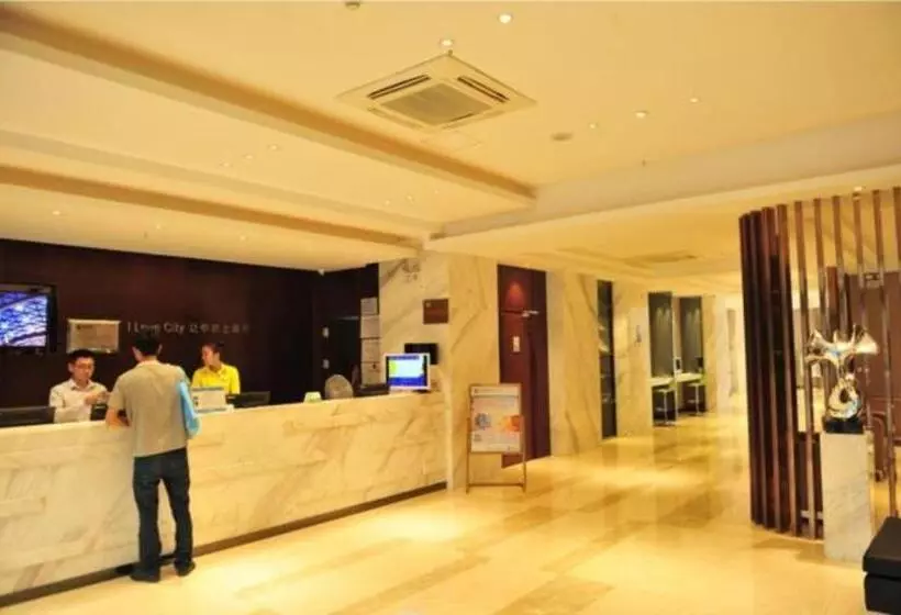 Hotelli City Comfort Inn Zhengzhou Lvcheng Square Metro Station