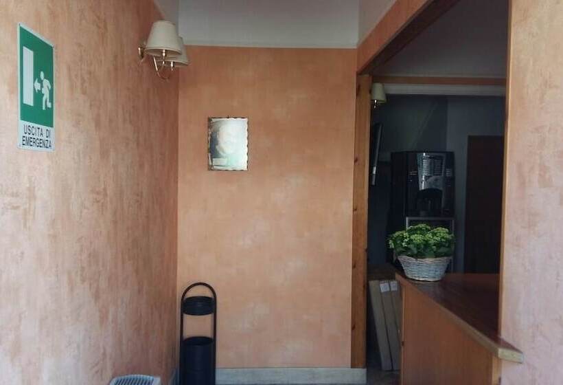 فندق Dei Cappuccini