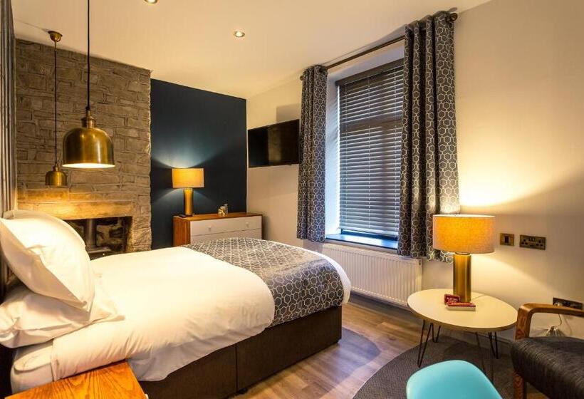 فندق Eagle And Child, Ramsbottom