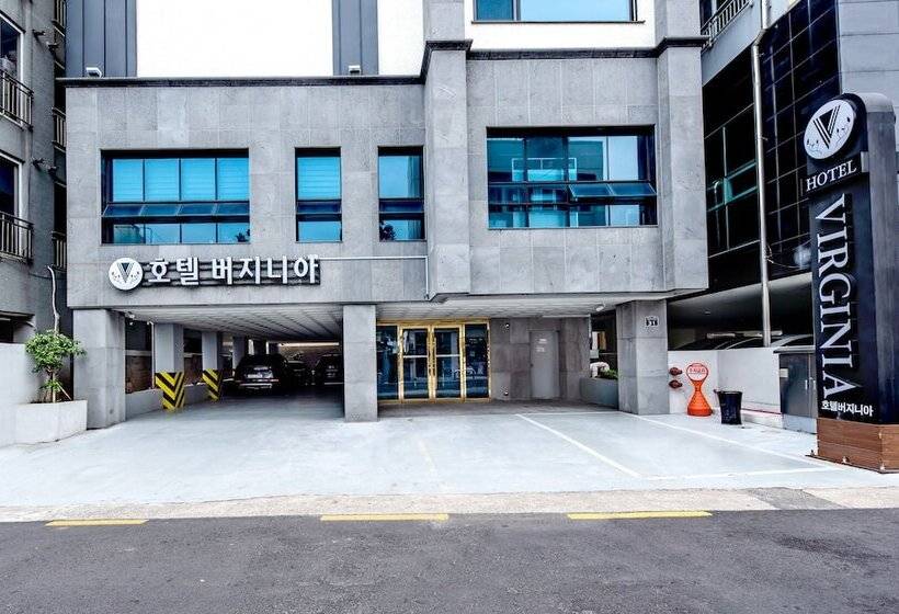 בית מלון כפרי Virginia