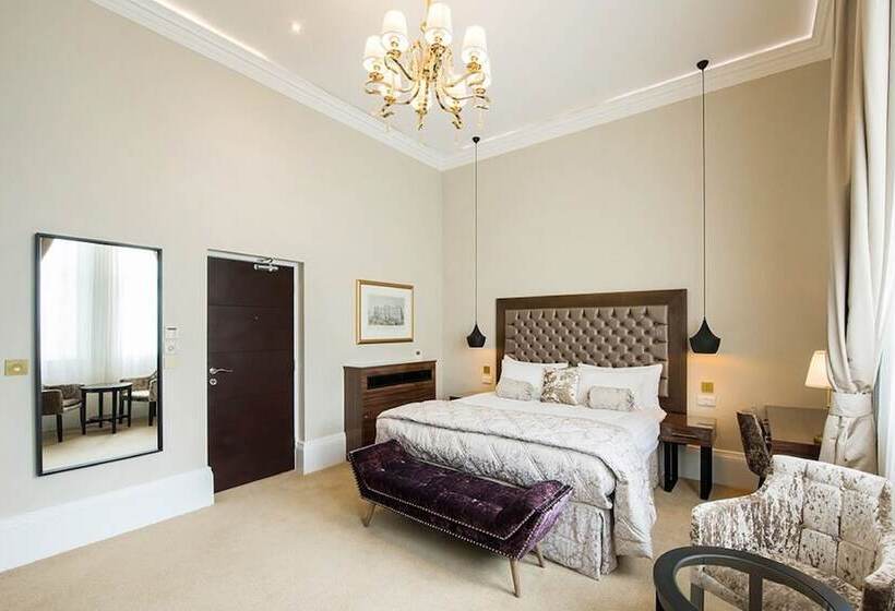 The Lansbury Heritage A Sunday Hotel   Canary Wharf