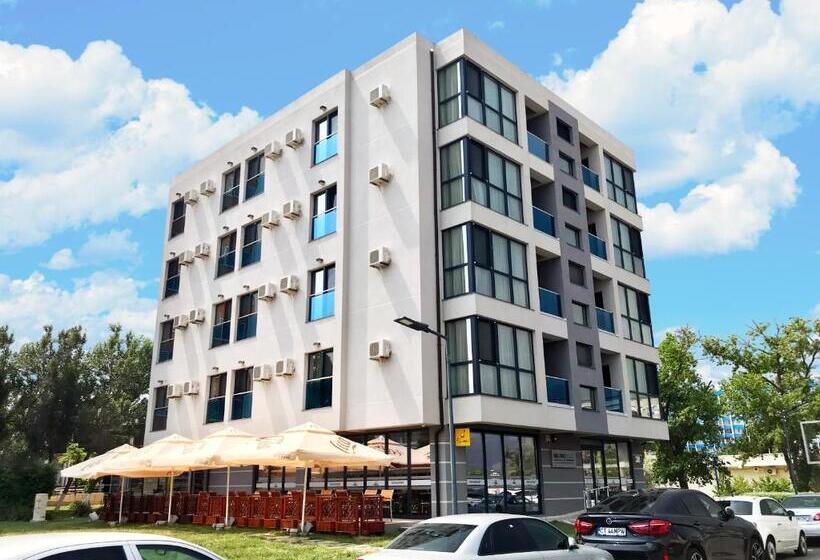 호텔 Milano Blue Mamaia