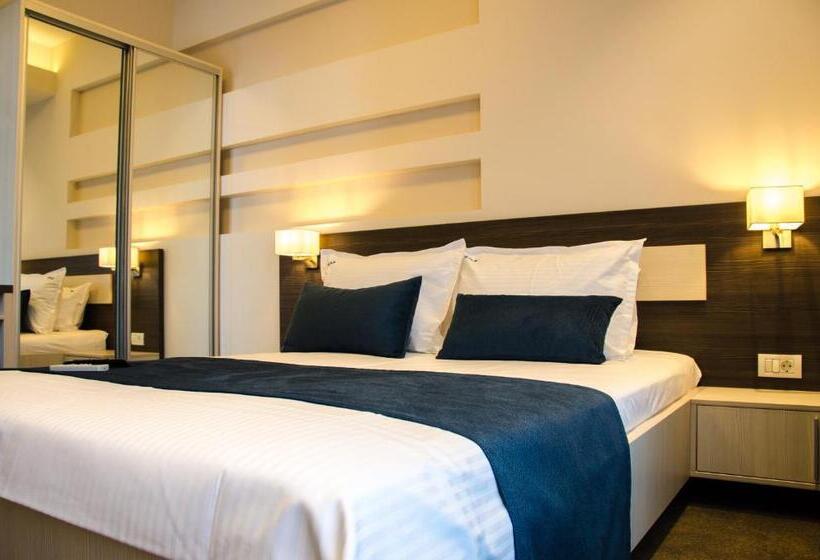 호텔 Milano Blue Mamaia