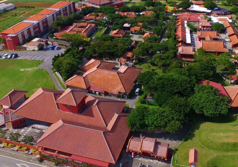 בית מלון כפרי Murasakimura