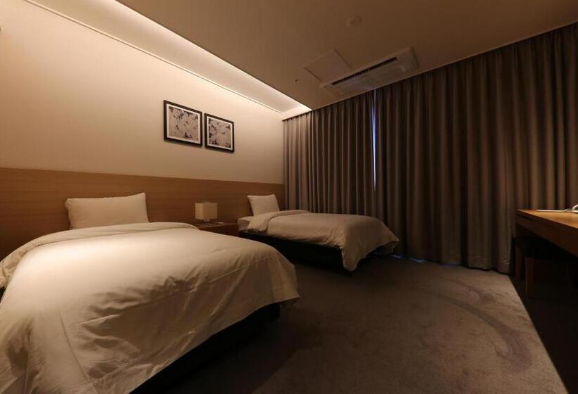 Hotel Osong H  Sejong City
