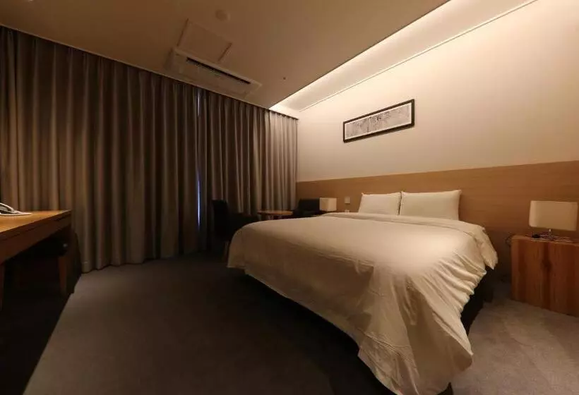 ホテル Osong H  Sejong City