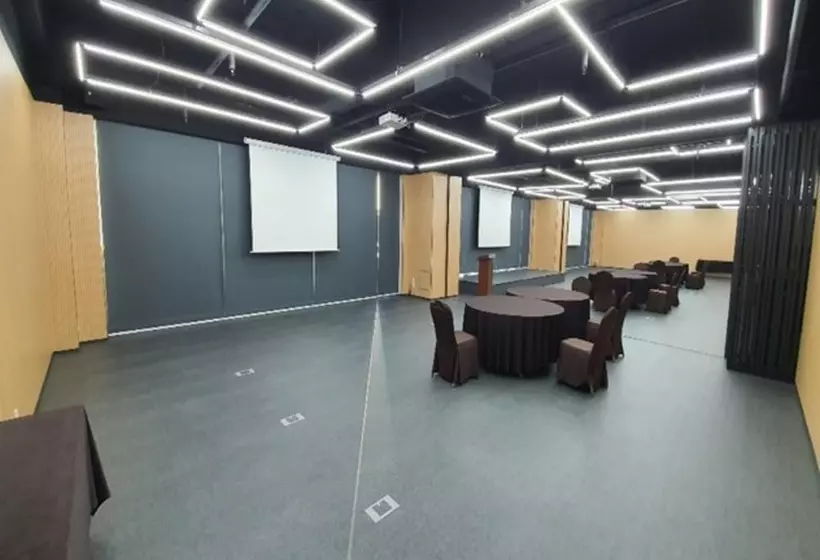 ホテル Osong H  Sejong City