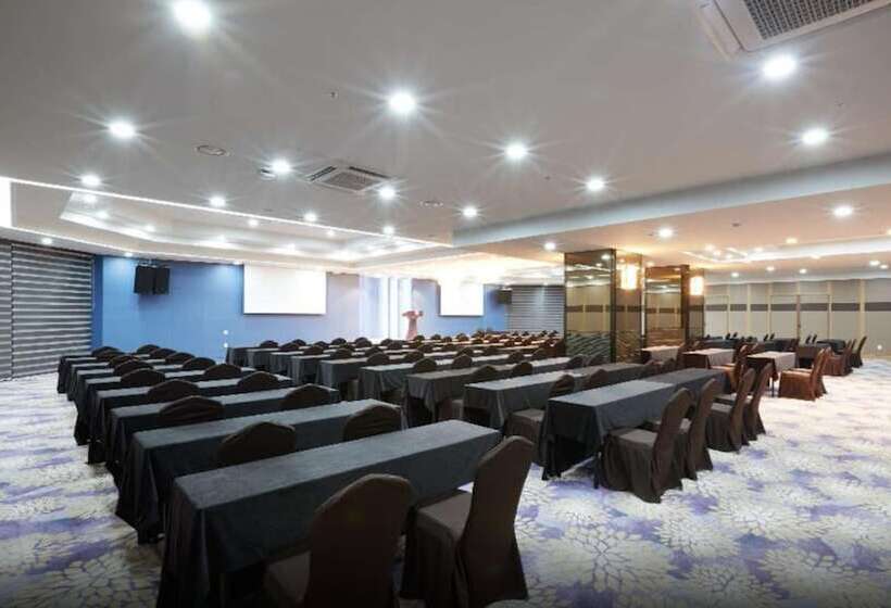 Hotel Osong H  Sejong City