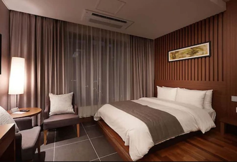 Hotel Osong H  Sejong City