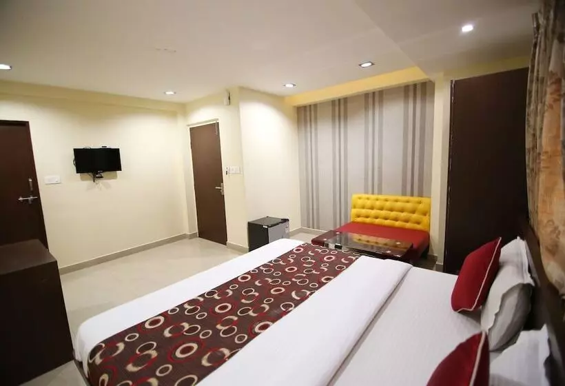 ホテル Oyo Rooms Near Power House