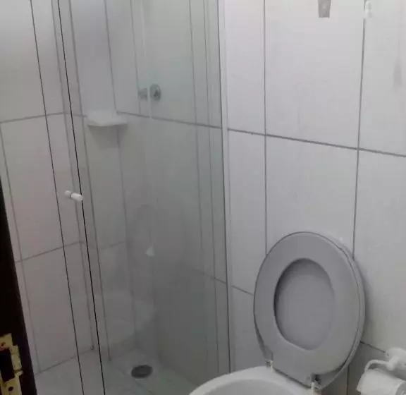 هتل Pousada Guaratuba
