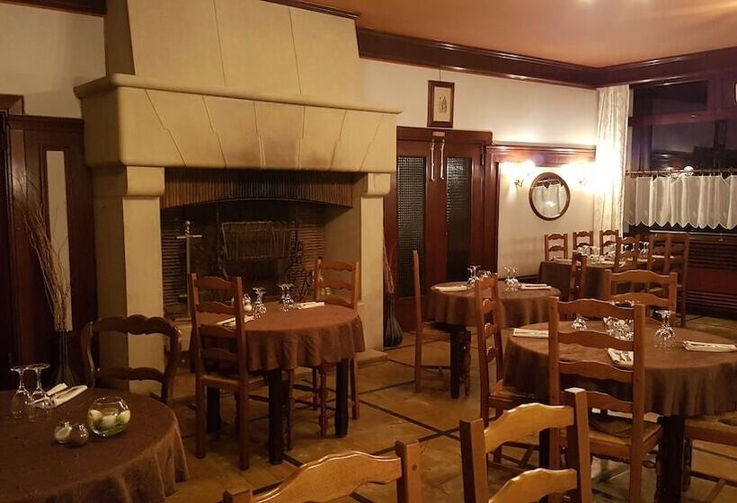Отель Restaurant Le Moulin