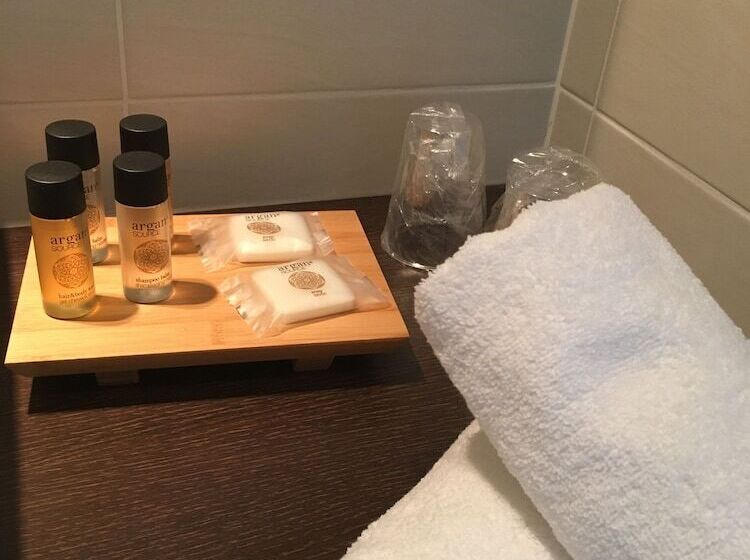 Отель Restaurant Le Moulin