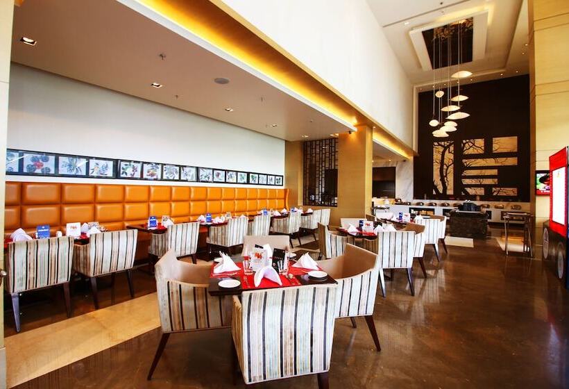 酒店 Sayaji Raipur