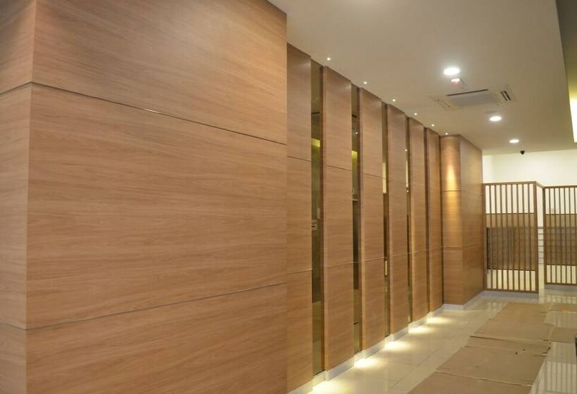 1 Tebrau Suites By Subhome