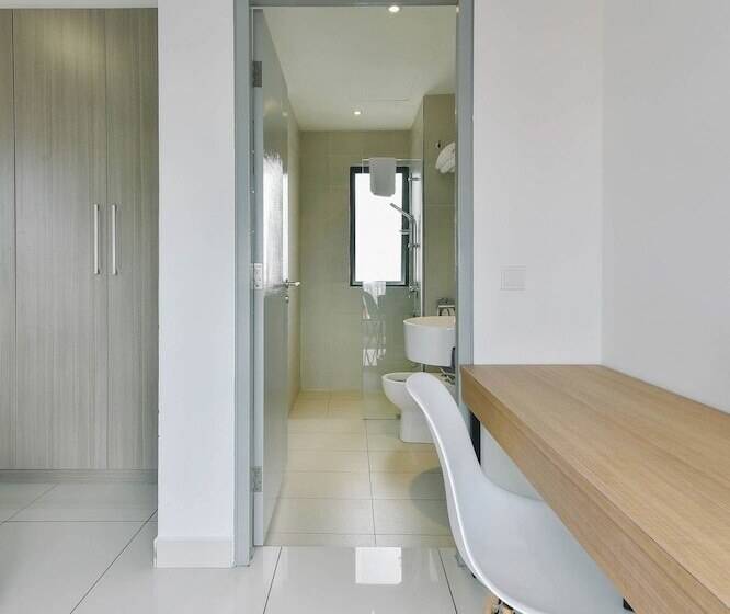 1 Tebrau Suites By Subhome