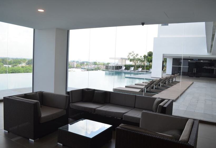 1 Tebrau Suites By Subhome