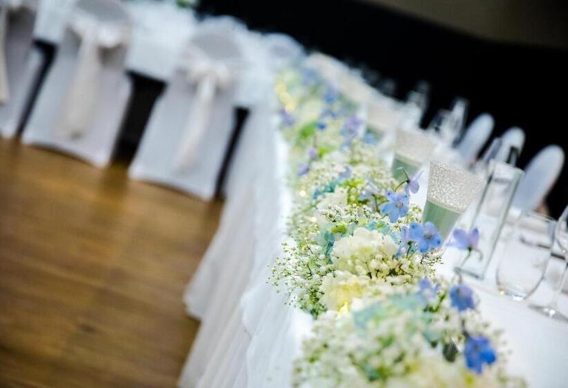 Azul Hotel & Restaurant Partizánske