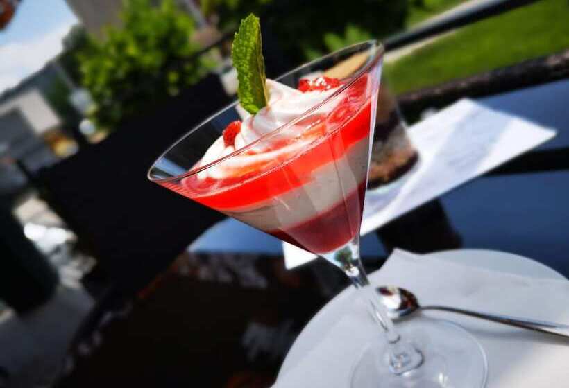 Azul Hotel & Restaurant Partizánske