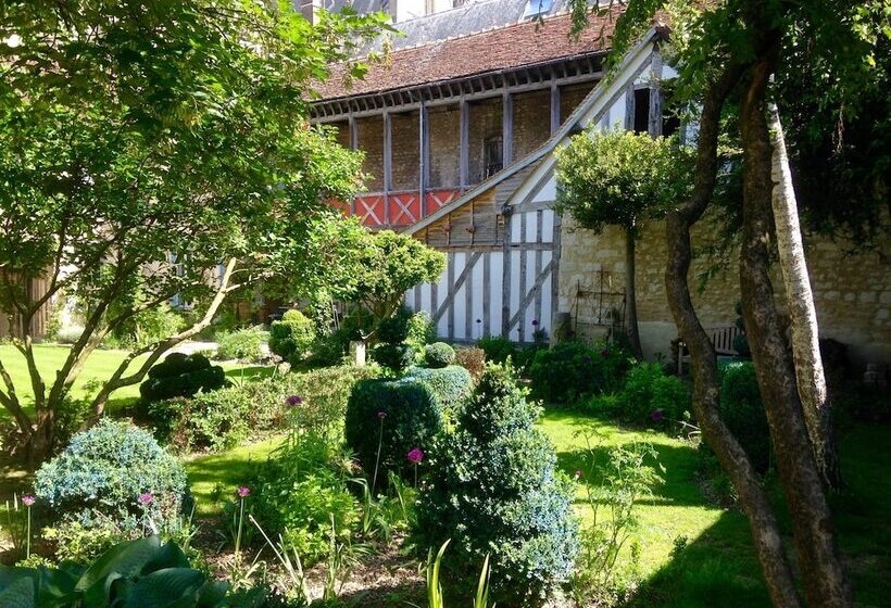 צימר Le Jardin De La Cathédrale