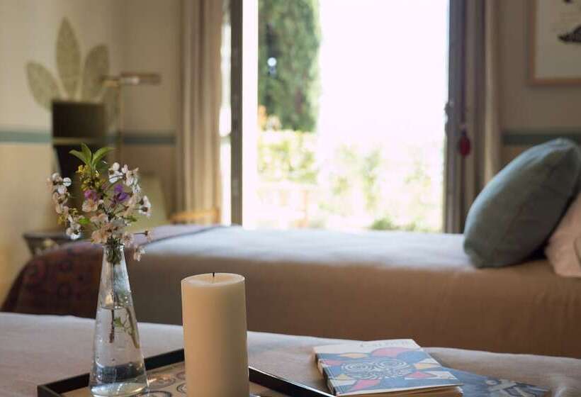 Hotel A440 In Tuscany