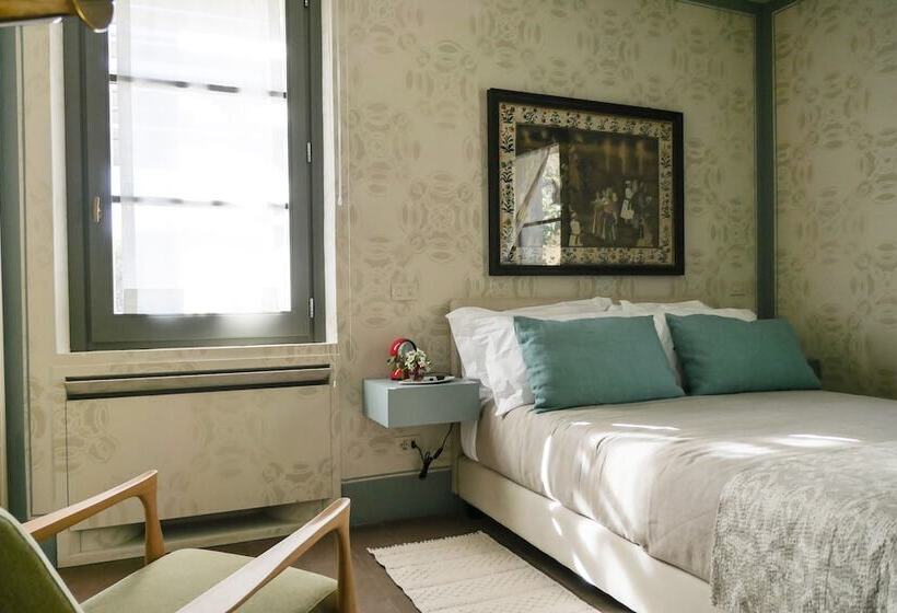 Hotel A440 In Tuscany