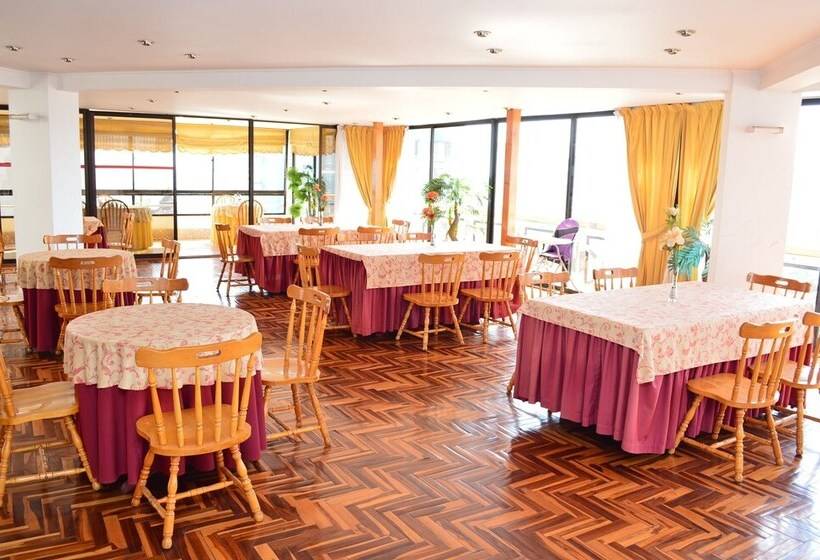 בית מלון כפרי Charlie Inn