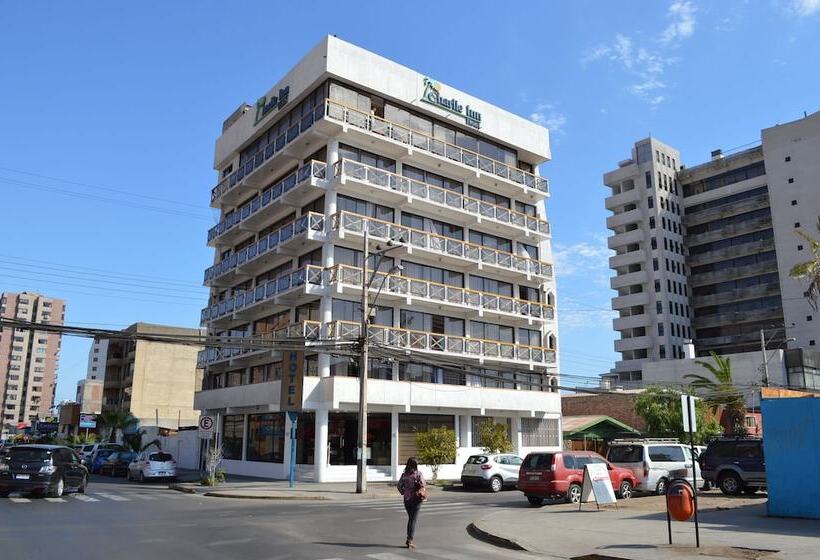 בית מלון כפרי Charlie Inn