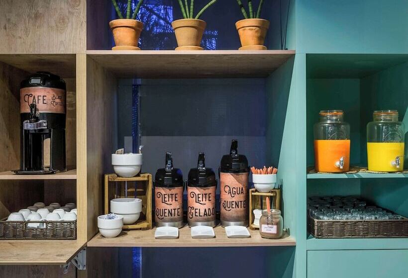 هتل Ibis Budget Porto Alegre  Supereconomico