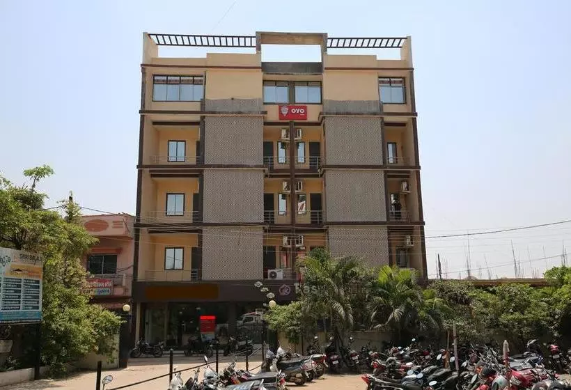 ホテル Oyo Rooms Opp Shri Balaji Hospital Mowa Raipur