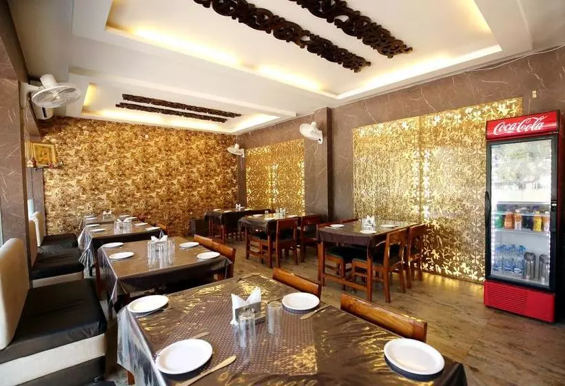 ホテル Oyo Rooms Opp Shri Balaji Hospital Mowa Raipur